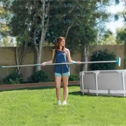 Kit D'entretien Piscine Luxe Vac+ Intex -Ledepot-bailleul Soldes Magasin kit d entretien piscine luxe intex 4